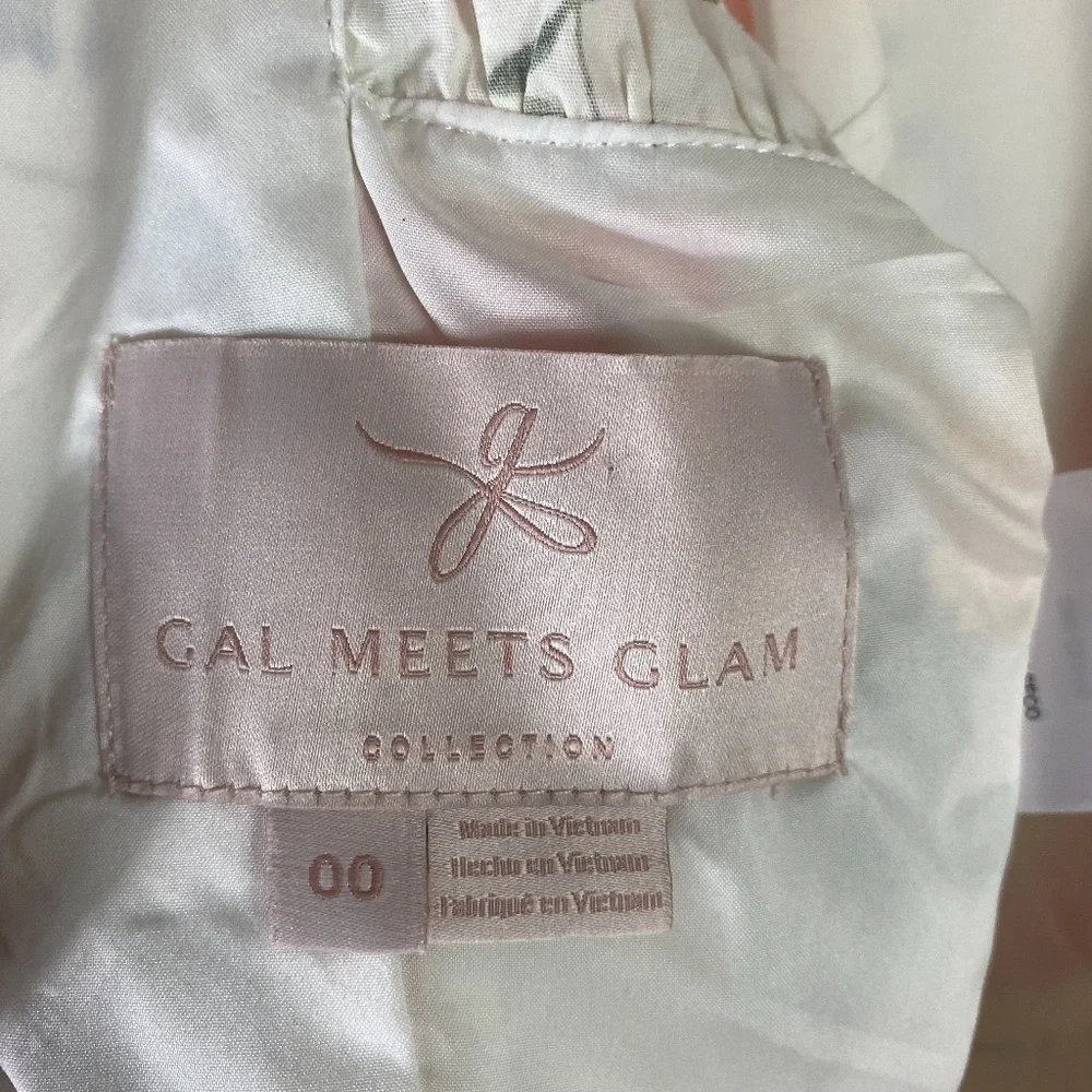 Gal Meets Glam Beverly Floral Cropped Jumpsuit